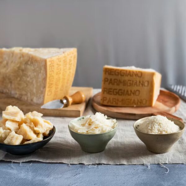Parmesan cheese history, origins and tradition